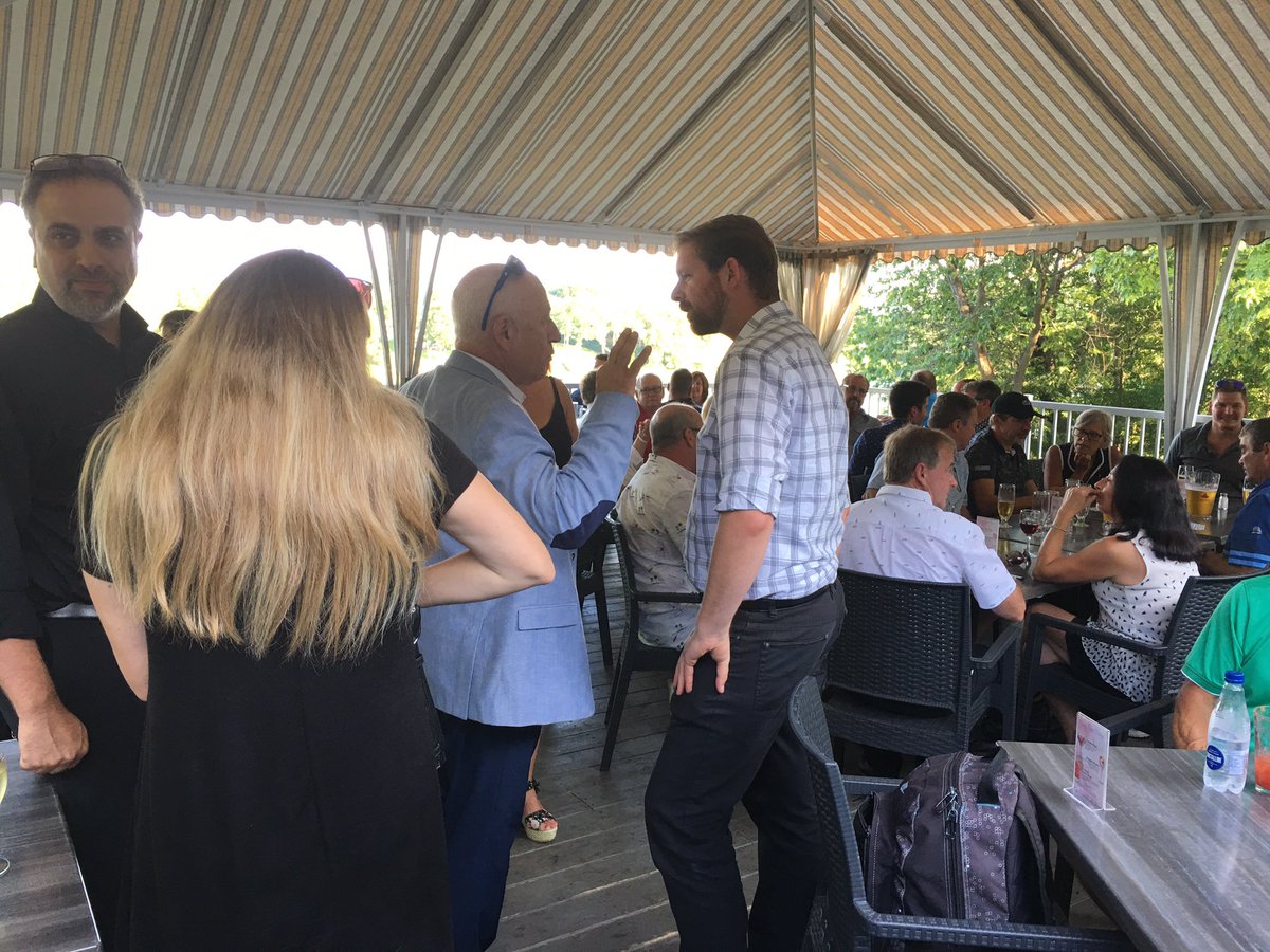 XBarsalouDuval's tweet photo. Très belle journée pour le tournoi de golf annuel de l’association des gens d’affaires de #StAmable.
Les participants se racontent entre eux leurs bons et moins bons coups tout en discutant des enjeux de leurs entreprises respectives! https://t.co/KXbJF9vJIr