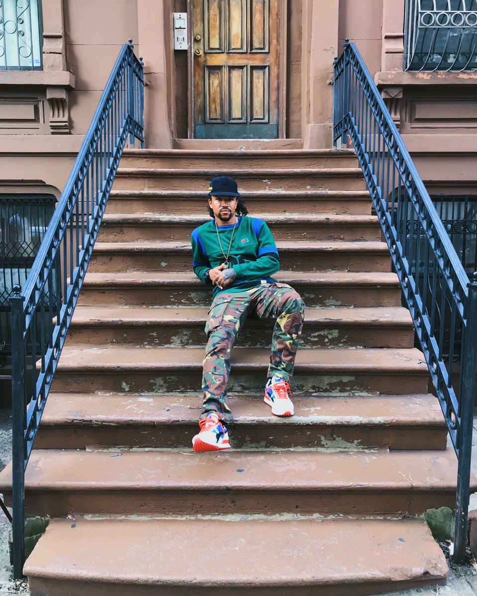 MrKingJD's tweet photo. Born in 1980, the @PUMA RIDER is the perfect mix of casual & street, ...deceitfully cozy too ☺️
What y’all think?
#honest #ad #nobicker https://t.co/TY40a73M53