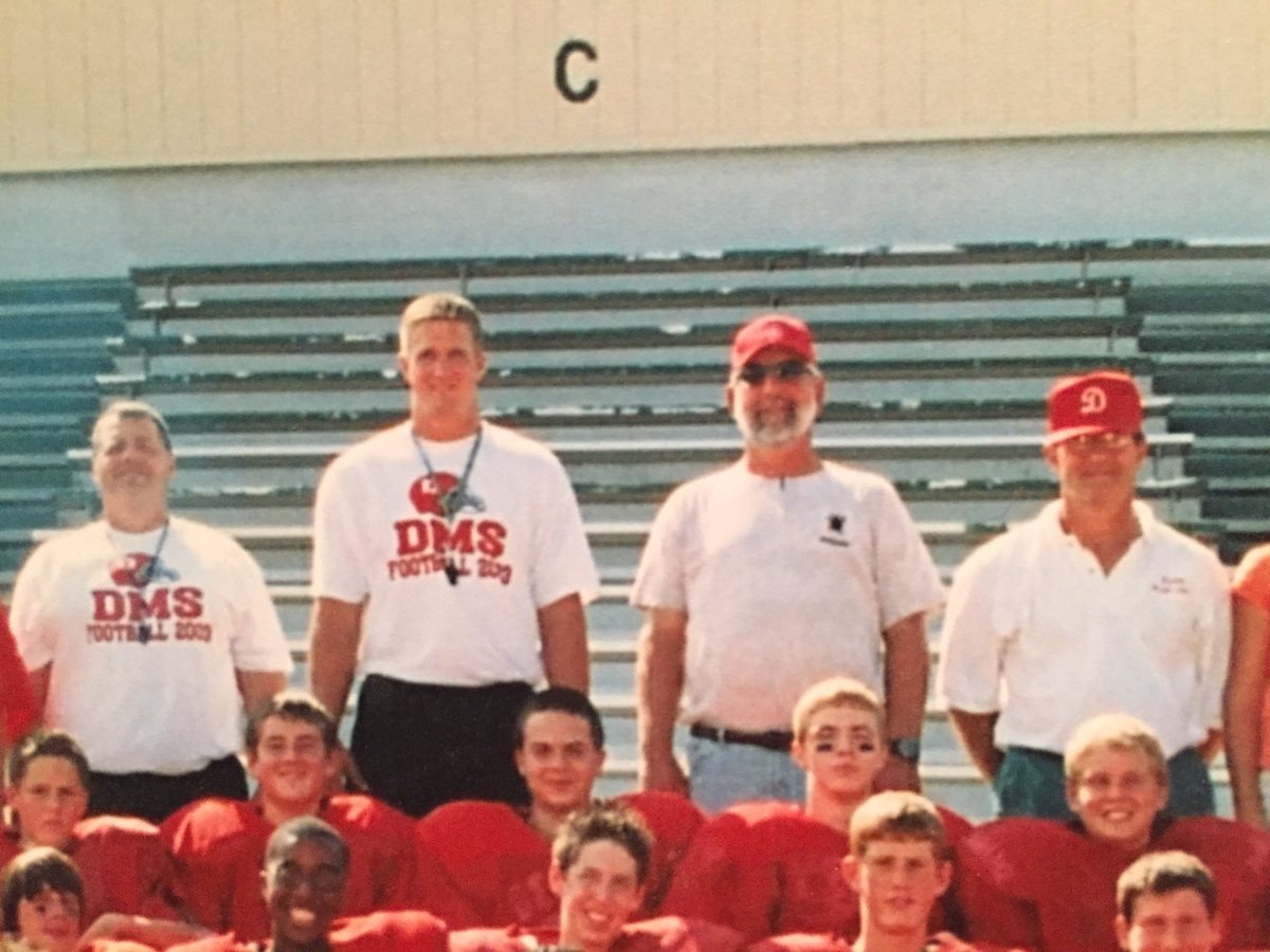 DanPage_'s tweet photo. Any body recognize the two guys on the left? 

@DerbyPanther @AllenTullis5 @DHSFootballClub @DMSBulldogs https://t.co/KCk6WFFmnr