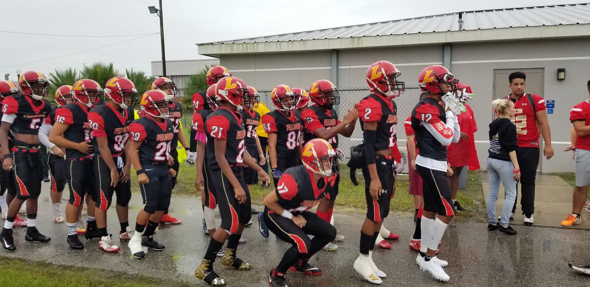 Friday night lights vs Dunedin! #gofalconnation #falconpride @LHSMcCoy @LHSKleinTime <a href="/LetoAthletics/">Leto Athletics</a>