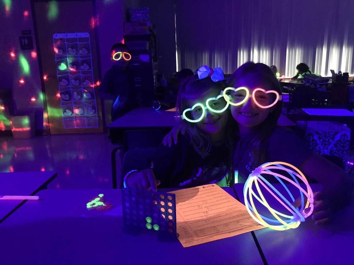 Suzanne Mechler tweet media