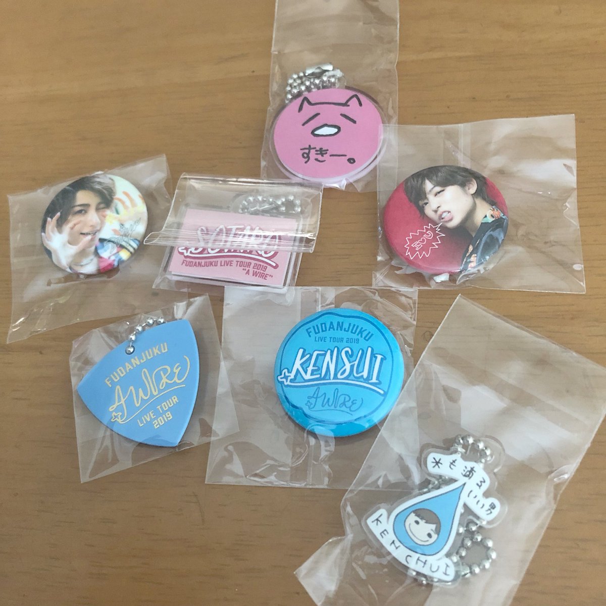 _____yfool4's tweet photo. もらっていただける方みえましたらお願いします🙇‍♀️
出来れば真咲くんとの交換がいいんですが難しければ交換なしでも大丈夫です🙏大阪での手渡でお願いします。

 #風男塾 #風男塾グッズ https://t.co/10qPgA3ArA