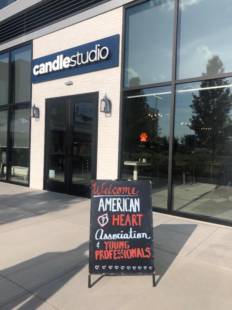 AmHeartOhio's tweet photo. Our Young Professionals Board went hard for their hearts this week as they participated in many events to increase awareness, education, and funds for cardiovascular diseases and stroke while building a healthier Cleveland! #CleHasHeart #AHACleYP ❤ https://t.co/PcW9QW8glm