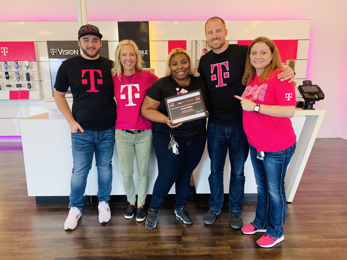 MsMarieDotCom's tweet photo. Success is a series of small wins!Today was a rocking #Friyay! Truth be told, @Mariah_Inspires and continues to succeed! I’m super proud of her, she won’t stop! 🙌🏻 https://t.co/bf0IZfzFnC