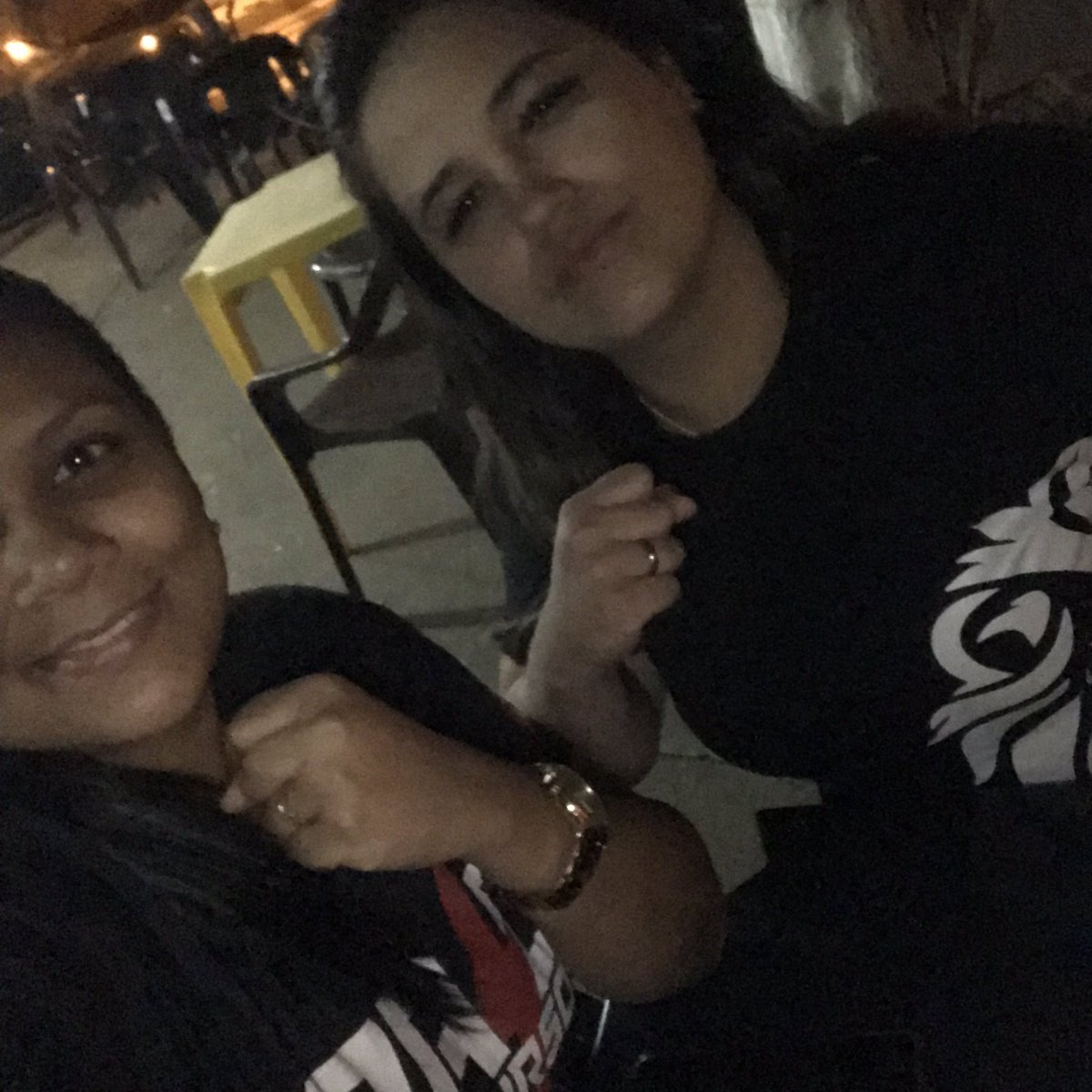 biazinsioli's tweet photo. #fourmonth minha agente prisional ❤️ te amo https://t.co/5F5ckKUQJ0