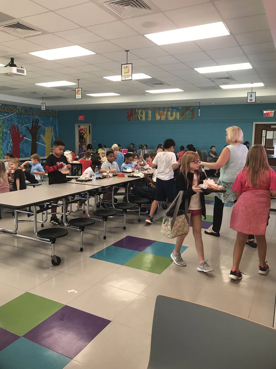 Scarlet Thomas tweet media