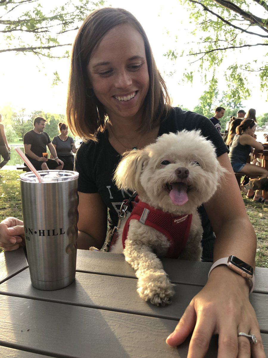 STLMelB's tweet photo. @MRHibbard @daniellesmyname @BeerOutside @Doggiemacs1 @TowerGrovePark Besties!!!! #beeroutside @TowerGrovePark https://t.co/UOGu68QFpJ