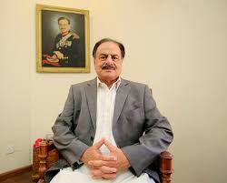 farrahraja's tweet photo. @MAbdullahGul
Missing #GenHamidGul he was so prophetic in his political analysis.
One good general, with his deep political and military intelligence, foresight and wisdom, has definitely put the nation on the right path in our political strategies.
#Restinpeace #Loadsofrespect https://t.co/VL78cLifyK