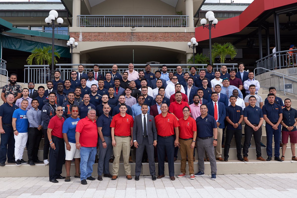 PhiIotaAlpha's tweet photo. Phiotas in the house ๐ฃ #FIA87 #Amistad87 https://t.co/3ThjBK087o