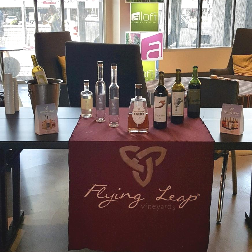 AloftTucson's tweet photo. Tonight until 7pm come try out our new stuff, courtesy of Flying Leap Vineyards! #wxyzlounge https://t.co/yc3qNmzuUl