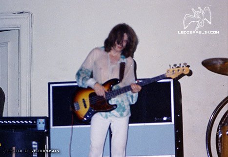 badpostled's tweet photo. Led Zeppelin photographed by D. Richardson in Toronto, 1969 https://t.co/11D98UK540