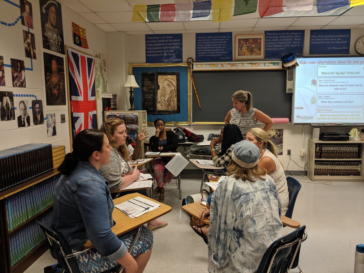 Donna Stofko tweet media