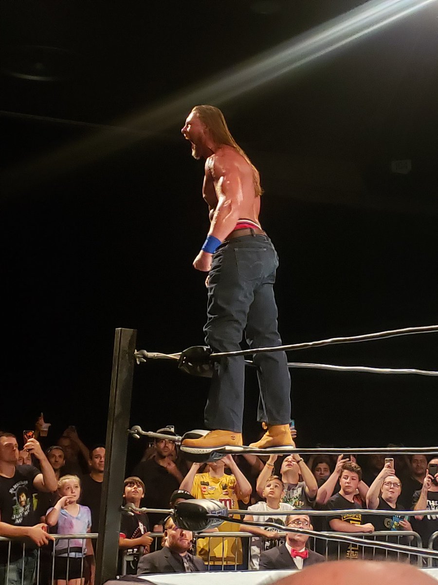 Balor Club Guy tweet media