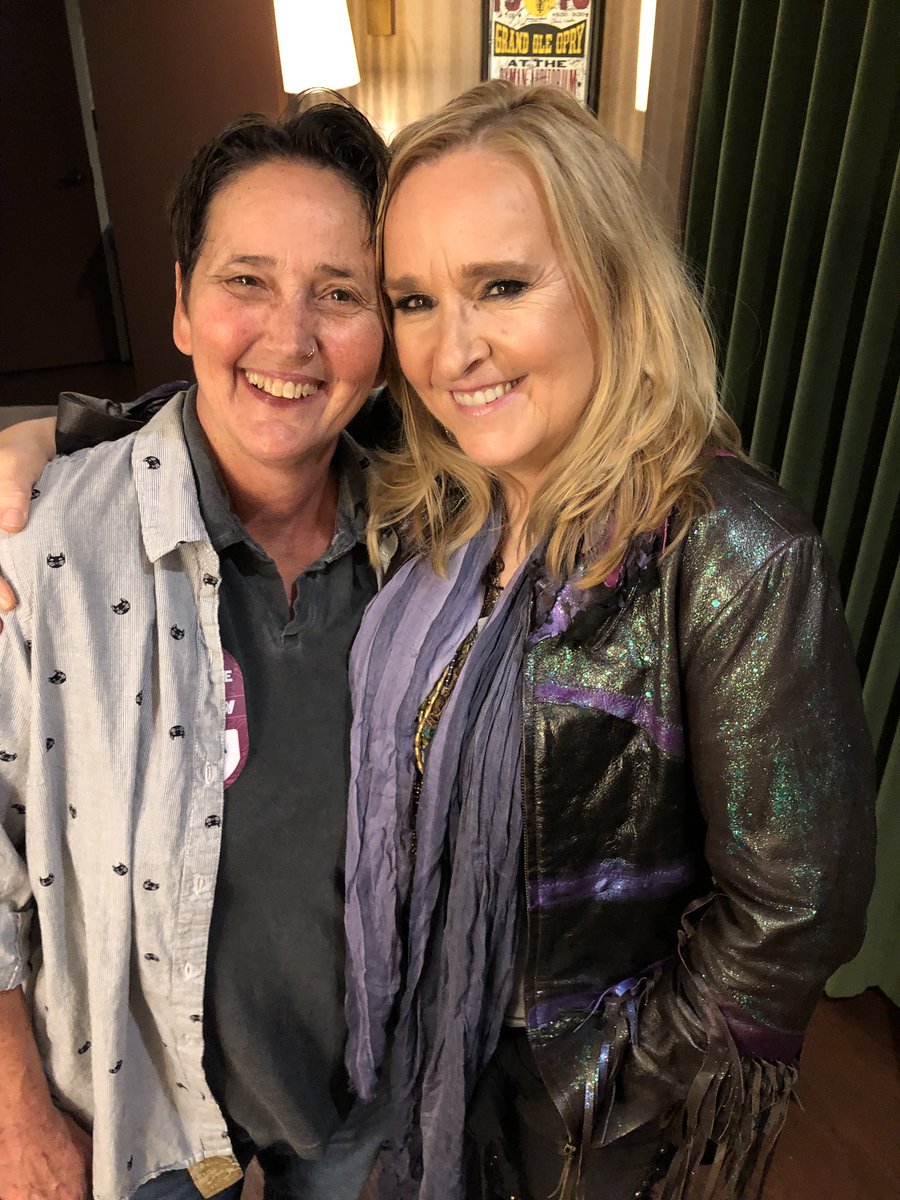 metheridge's tweet photo. Do you know who this is? “Barbara in Nashville” #YouCanSleepWhileIDrive @theryman #Nashville https://t.co/euR1i5Ug5D