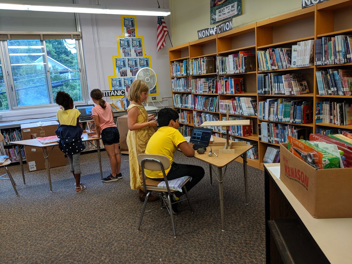 HeatherTechTST's tweet image. The plants aren&apos;t the only things that grew this summer at #projectinnovation! Our #PBL experience grew hearts, #arts and minds.  #all6000plus thinkers benefit from projects rooted in standards. Thank you @KLKiechle and @DBreiman for hosting a lovely summer