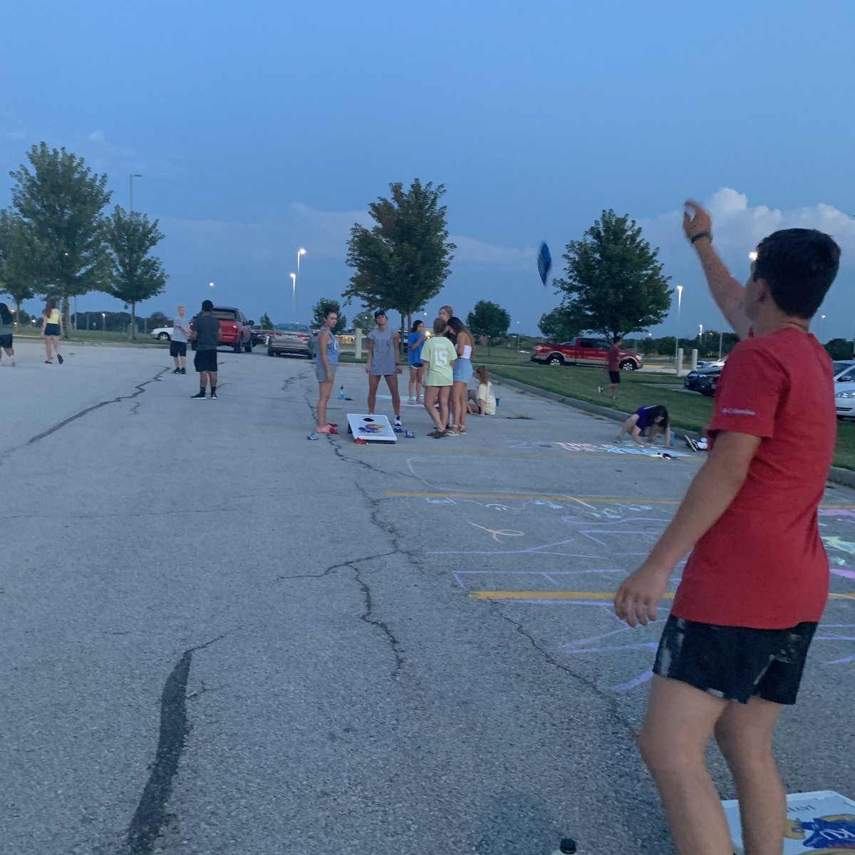 SHSFalcons's tweet photo. Senior Sunset was an absolute success! #StaleyFirst #Tradition #StaleyStrong @NKCSchools @StaleyPrincipal @StaleyAD @jessihoffecker @jwheelernkc @kkooi42 @ScottRayAnderso @aholmes35 @Staley_StuCo @FalconSection https://t.co/2VszJOh2JZ