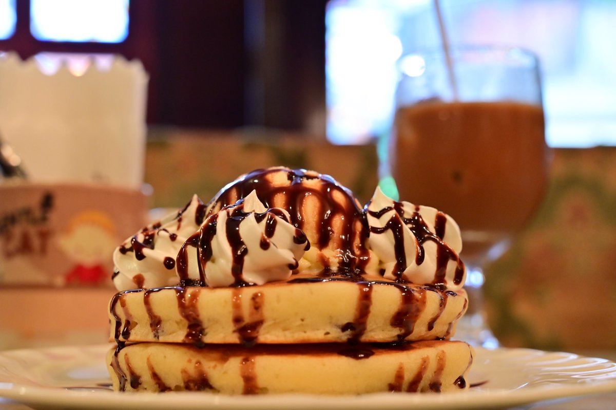 Norihon در توییتر 御徒町の老舗喫茶店王城にてモーニング 王城風パンケーキ 昭和レトロの内装で食べるパンケーキは格別 初老飯