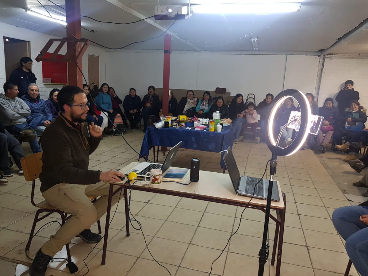 ⭐Escuela de Formación Fundación Feman 
La lucha por el Derecho a la Vivienda y Ciudad en el Chile del siglo XXI 

#FelizViernesATodos