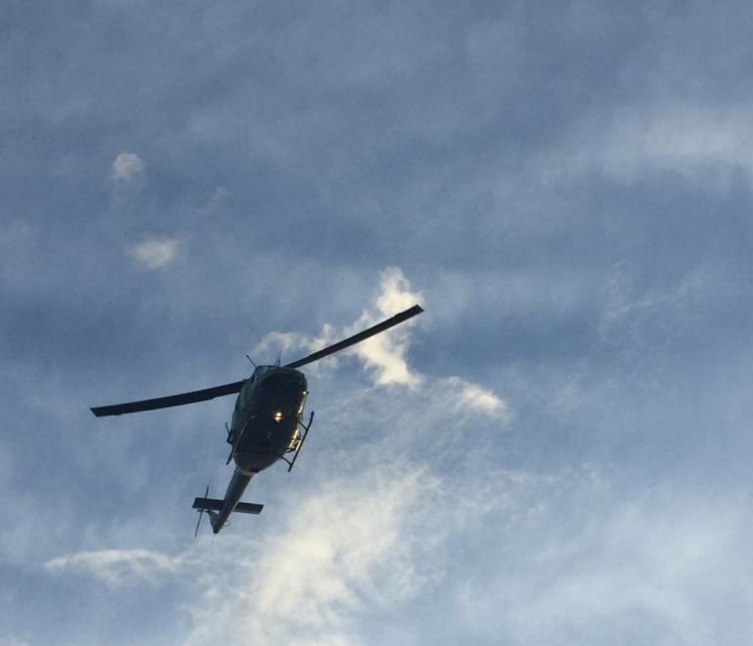 mindefensa's tweet photo. @FuerzaAereaCol #Gaori #FTCAres, en trabajo conjunto con @FuerzasMilCo y @PoliciaColombia, lideró operación militar contra la extracción ilícita de minerales en inmediaciones del río Inírida en Guainía. https://t.co/6fOrmHHmN8
