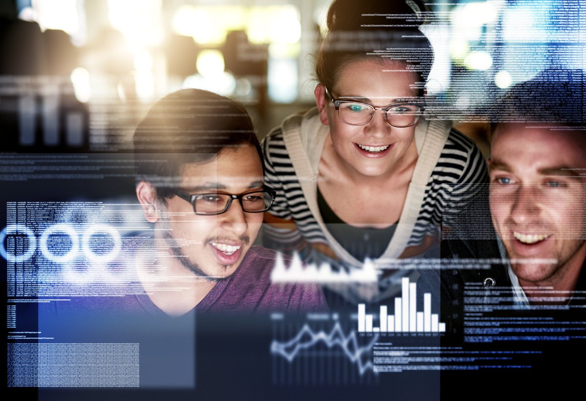 ChrisFabreAz's tweet photo. We are hiring talented software engineers who can master our groundbreaking Enterprise Smart Contract Platform and develop its magic! 
If you want to get passionate about work, apply at https://t.co/DVieOrDXAI https://t.co/4tvD2MzRRZ