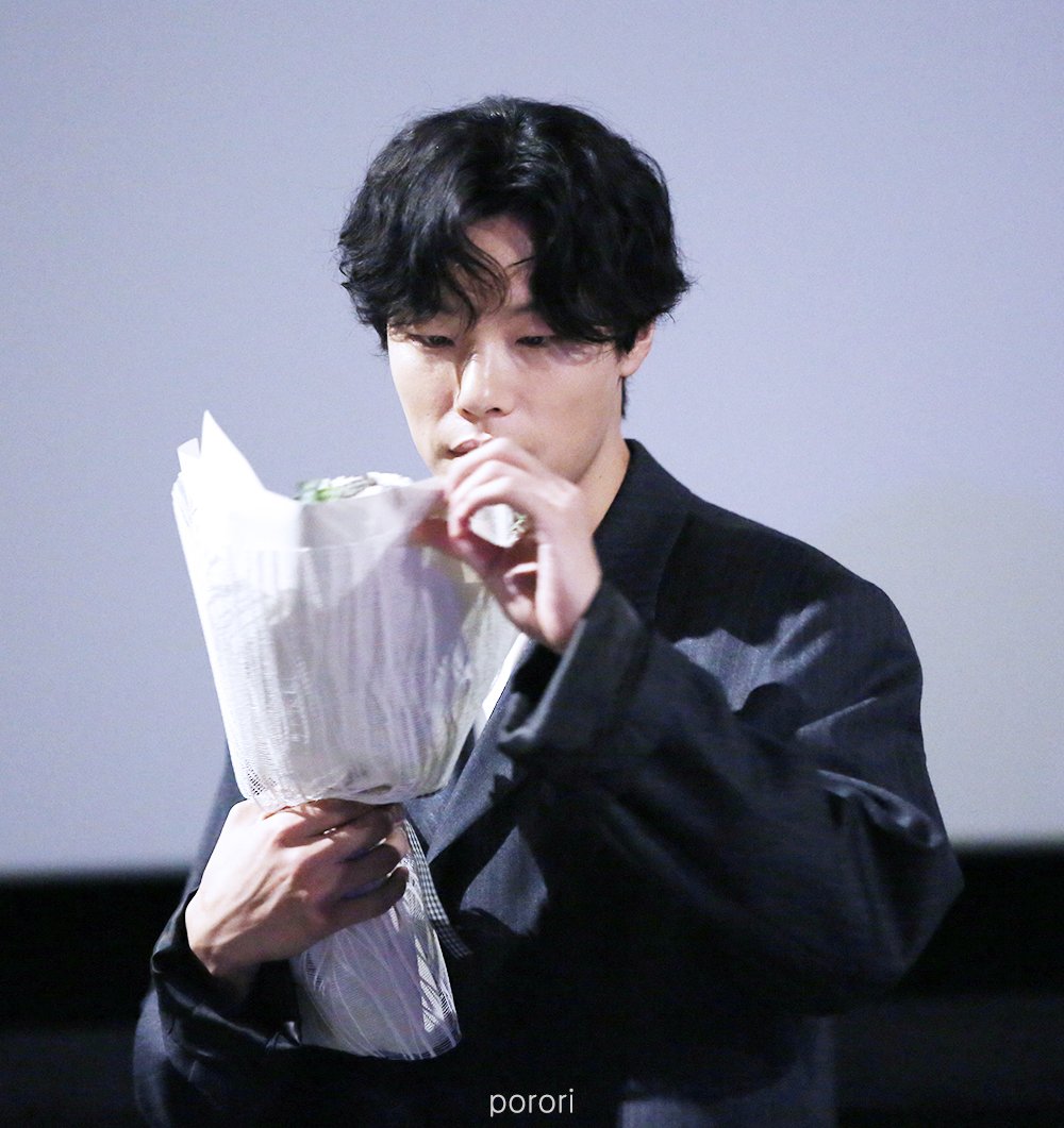 porori_925's tweet photo. 19.08.14 #류준열 #ryujunyeol #봉오동전투 #무대인사 https://t.co/xl2HQGrmvP