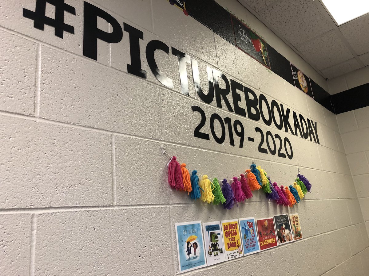 fes_media's tweet photo. I am in love with my #picturebookaday program. My upper grades are already checking out more picture books than usual! #feslearningcommons #LiteracyforHall #lmsoty #glma #futureready https://t.co/MmXjOnyAGr