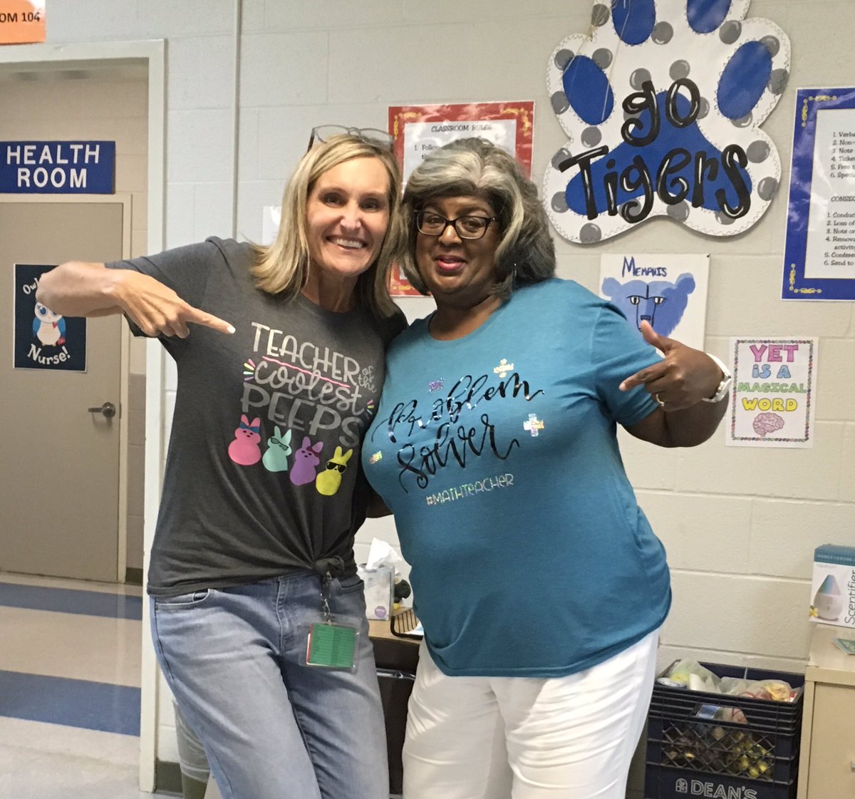 Tpeeper7's tweet photo. It was a great first week with my partner, aka “problem solver.” #newshirts @MarilynGrayer1 @crosswindeagles https://t.co/nYdXGcgAqP