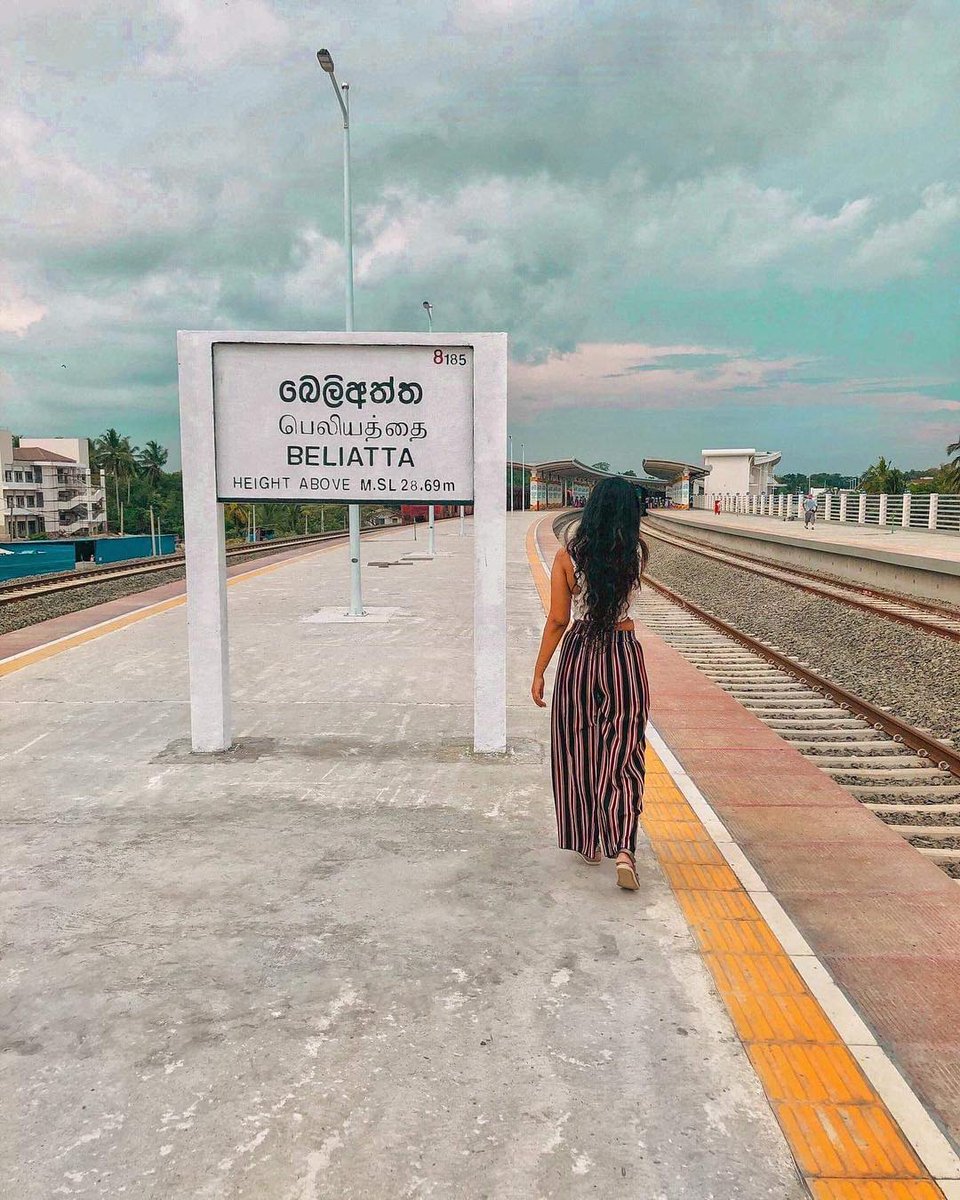 Beliatta, Sri Lanka

#srilankax #srilanka_x #srilanka #travelsrilanka #exploresrilanka #ceylon #travelgram #wanderlust #travelphoto #ilovetravel #beautifuldestinations #instanaturelover #welivetoexplore #natureaddict #wanderer #travelgirl #feelthemoment

📸 traveldrops_tw