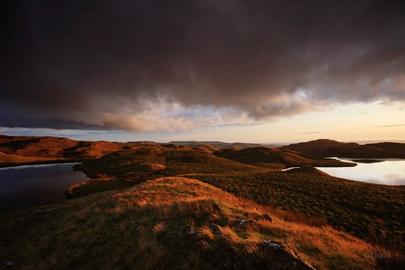 Stormy sky sunset over the Teifi Pools in the Cambrian Mountains <a href="/visitceredigion/">Discover Ceredigion</a> <a href="/visitwales/">Visit Wales 🏴󠁧󠁢󠁷󠁬󠁳󠁿</a> <a href="/VisitCambMtns/">The Cambrian Mountains ❤️🏴󠁧󠁢󠁷󠁬󠁳󠁿⛰✨</a> <a href="/StormHour/">#StormHour</a> @VisitMidWales