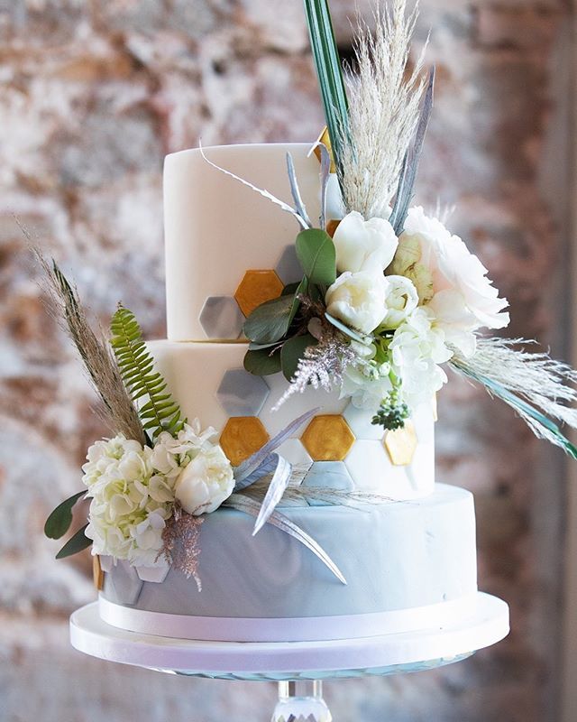 We have an in-house cake maker who can turn your thoughts and ideas about cake and tie them in with the rest of your wedding. 🍰

She we will work with our kitchen team to ensure the flavours combine with your overall menu and consult our stylists to … ift.tt/2KEPI6Q