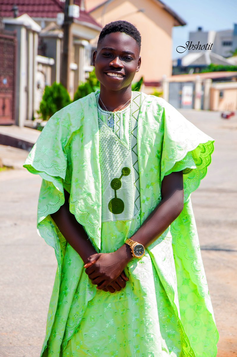 gbokoyiolabanji's tweet photo. Today is the start of a new year for me and a new chapter of my life. What a great time to be alive! I am grateful for the blessings of the past, and I look forward to more blessings in the coming year.
Happy birthday to me 🕺
#August #August17 #BornInAugust https://t.co/UtejeExEvs