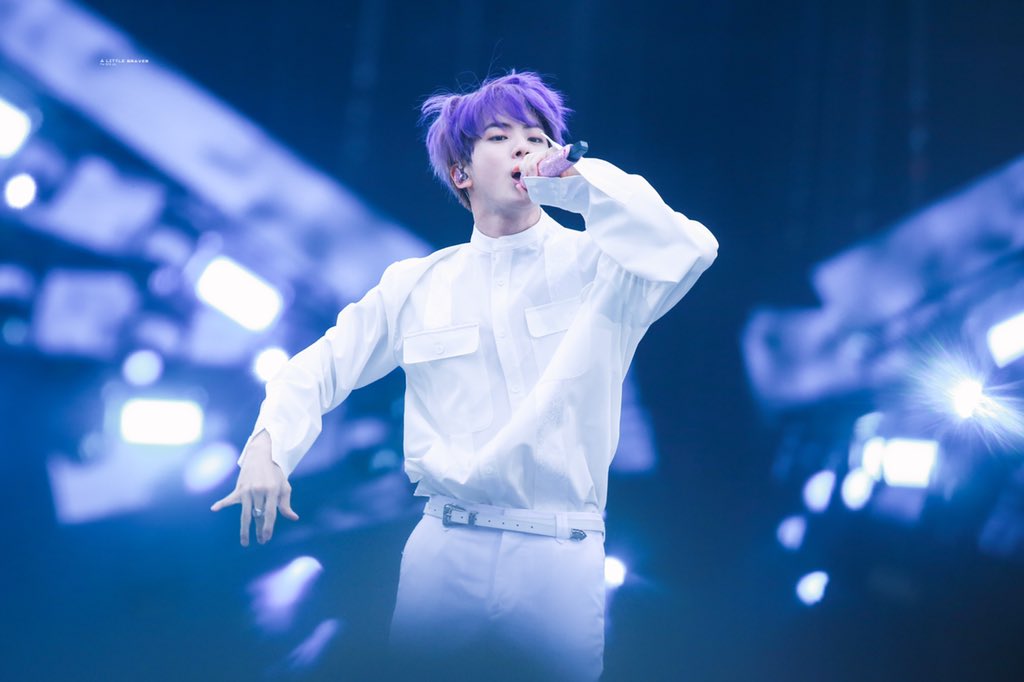 1204Zzinie's tweet photo. #석진이의_수고는_우리가_알아
늘 밝게 빛나는  무대위모습뒤에 석지니의 수고가 얼마나 대단한지 우리가 다 알고있다는거 잊지마.♥ https://t.co/tZV3qDTYjD