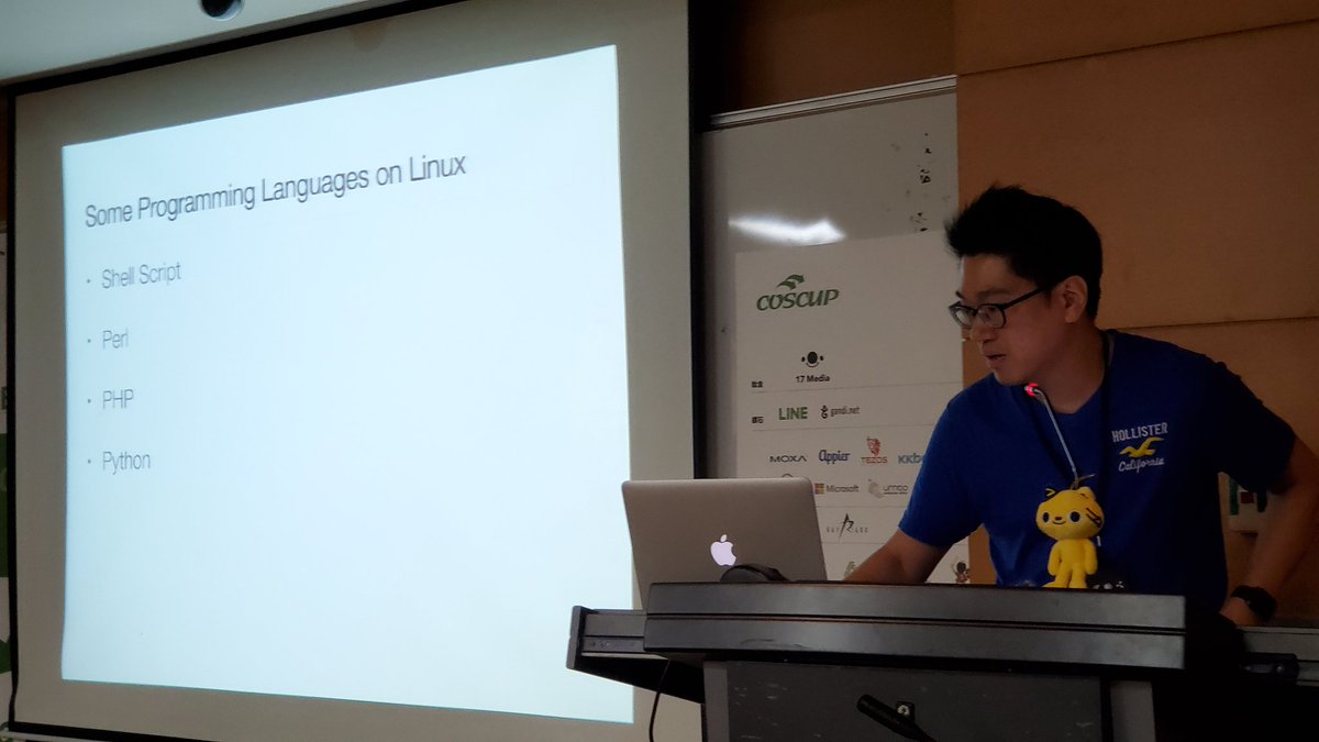 jolliffe's tweet photo. .@sammyfung closing out #hkoscon track at #coscup sharing his Open Source journey https://t.co/vNYwXP1WI8