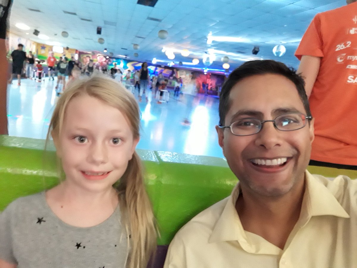 DrRaviForTUSD's tweet photo. Love supporting the @tucsonunified #Lineweaver PTA with a night out at #SkateCountry! https://t.co/CmF4zbTwUi