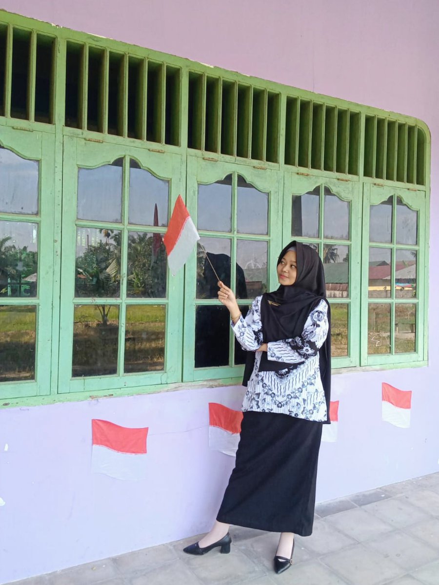aiudilun's tweet photo. Happy independence day to my country. Sekali merdeka, merdeka sekali 🇮🇩
#hutri74 #hutri74tahun2019 https://t.co/E2g2emxfbe