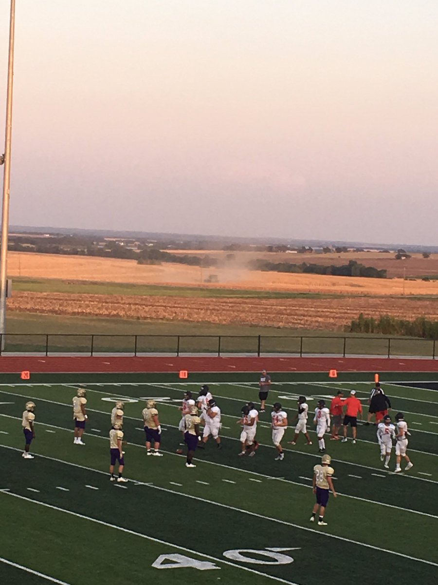 RT @BoPowell17: Maybe in Iowa it’s baseball in Texas it’s football! https://t.co/H0eldue4ew