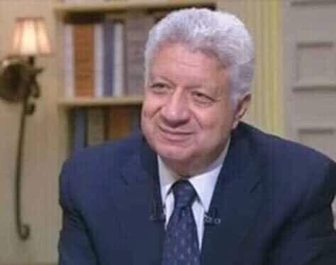 DRAMASHA_4's tweet photo. قالهاا : وبعدين أنا لما احط ايدي ف ايد ابوكي ، هقوله انا عايز اطلب إيد بنتي ولا بنتك ؟🖤
=ايد أمك .. https://t.co/3hZulahbC1