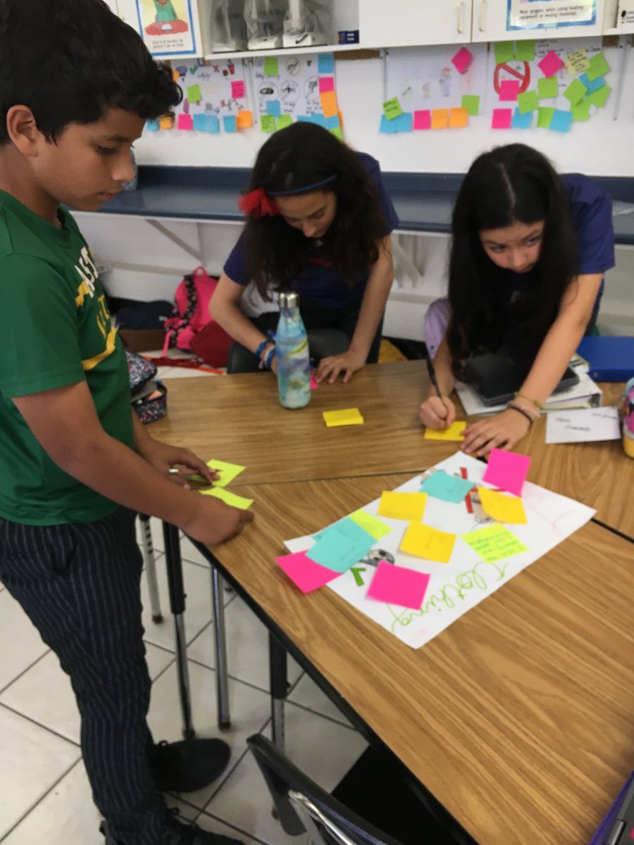 RaquelM06384104's tweet photo. Collaboration, communication....and many Post-Its! ⁦@ramonguerra19⁩ ⁦@CatasusMarialba⁩ ⁦@JessicaKesler7⁩ ⁦@TGRFound⁩ #weneedmorepostits https://t.co/FGHYC3xUXW