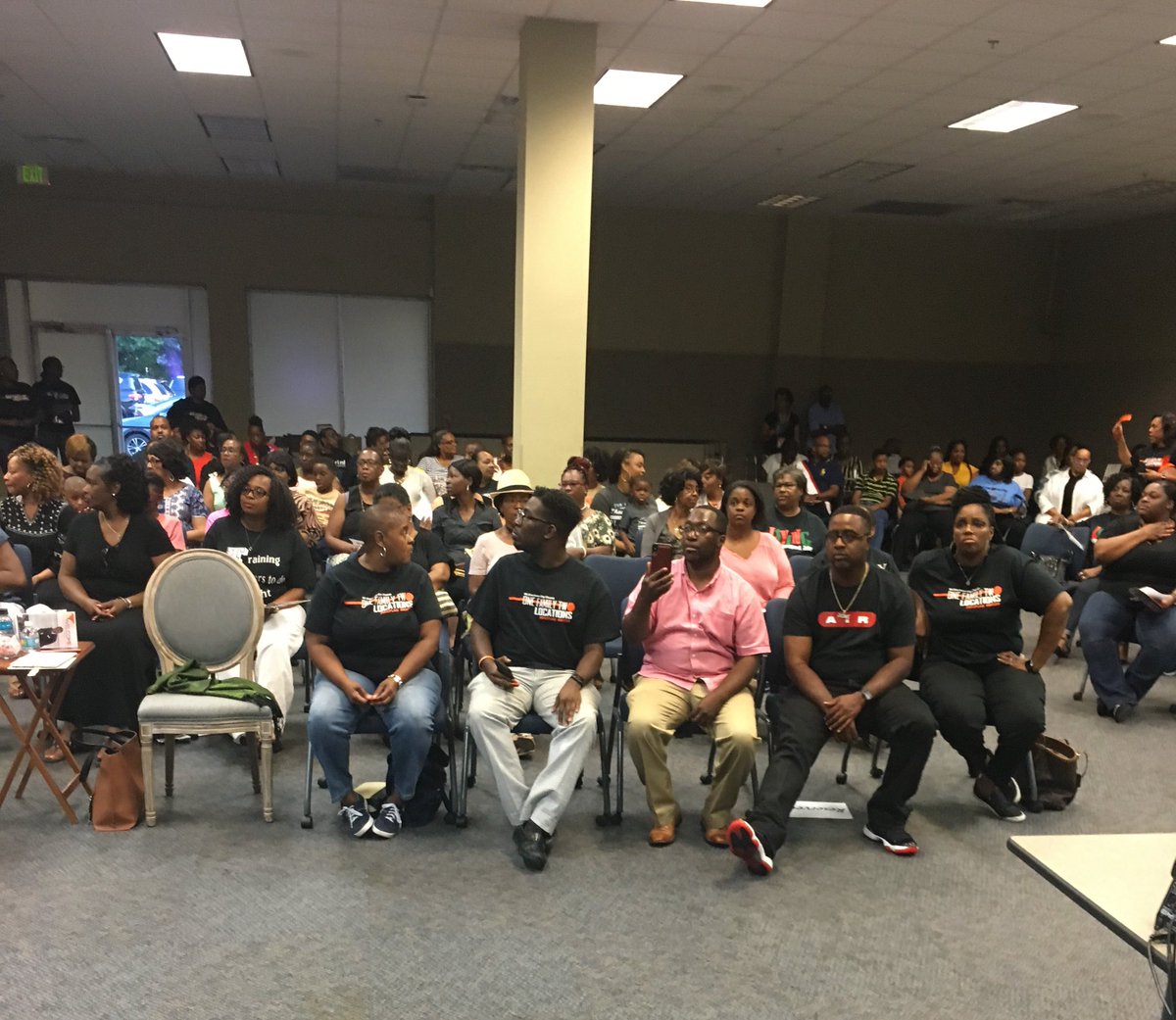 RicardoHandy's tweet photo. Great Family & Friends Night at @mtzionmicbr. The entire family of #MtZion came together for a night of fellowship. ZionPlaq @mtzionmic and ZionBR @mtzionmicbr. We are #OneFamilyTwoLocations. https://t.co/V8VDy5aWKw