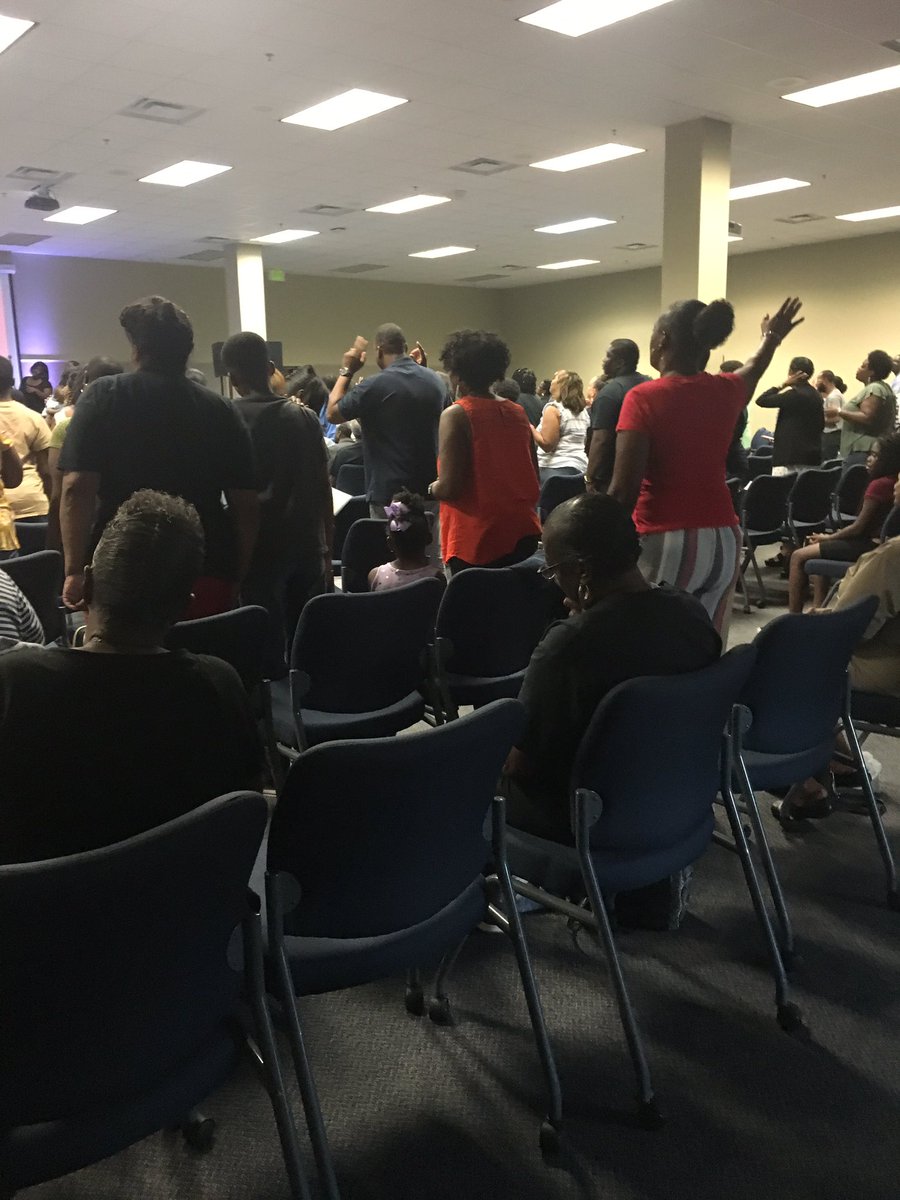 RicardoHandy's tweet photo. Great Family & Friends Night at @mtzionmicbr. The entire family of #MtZion came together for a night of fellowship. ZionPlaq @mtzionmic and ZionBR @mtzionmicbr. We are #OneFamilyTwoLocations. https://t.co/V8VDy5aWKw
