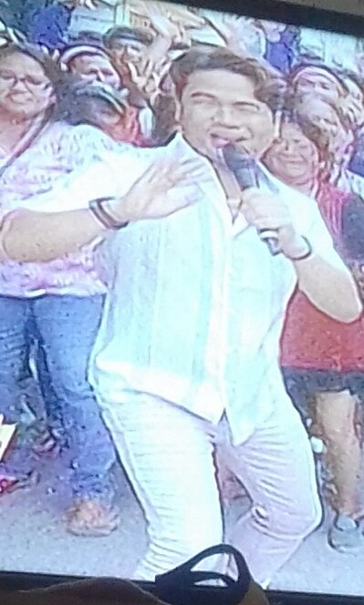 ghracevd20's tweet photo. Ahm...kuya nasaan ang mata? Hhmmm tinago na naman ahhh hahaha
#BoomShala1MforECHO
@EchoLangNaman 
@EatBulaga https://t.co/D8aAvUi0FT