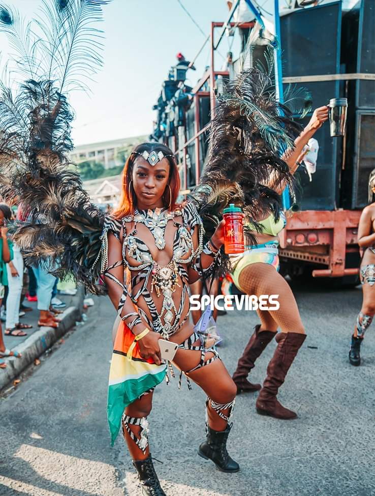 SpiceVibes's tweet photo. Sexiness is endless! 

#fancymas #prettymas #grenada https://t.co/ygBcxxSDmo