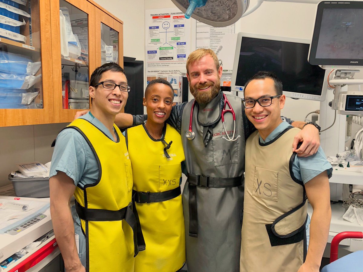 SuahAshley's tweet photo. Glenn Coco’s Last Night with our Bomb Squad! 🥺😩 #ilooklikeasurgeon #teamgrey #lovemyboys #hour17 #UCMCtraumasurgery #teamworkmakesthedreamwork https://t.co/EtpW11Qwy7