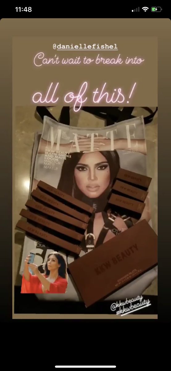 labenz_xo's tweet photo. Thought these were kit kats so I guess that’s where my priorities are 😂 https://t.co/QcurK1GXni