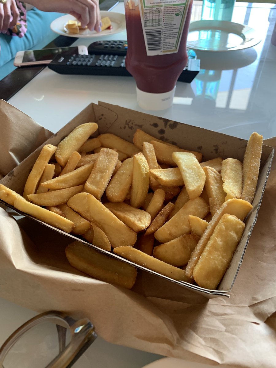 lisy__k's tweet photo. Chip prices are out of control. $10.
#chipflation https://t.co/lwAHLcX1WT