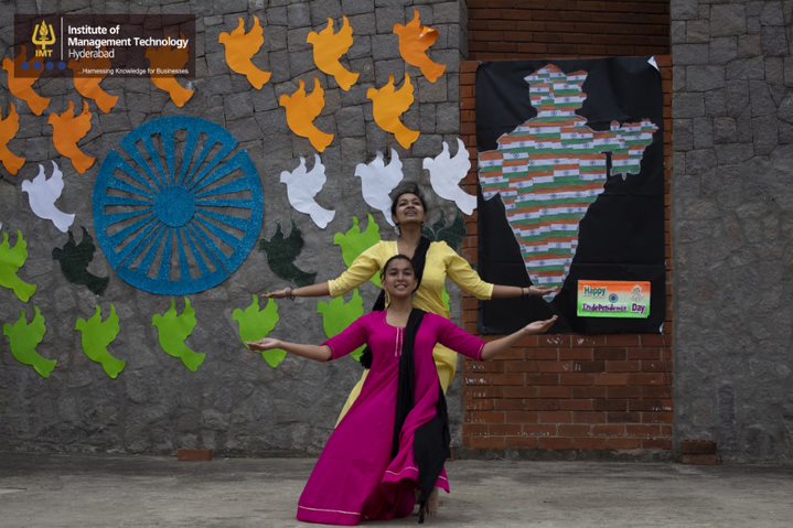imthyd's tweet photo. #IndependenceDay at #Imthyd commenced with a glamorous flag hoisting ceremony followed by a splendid #cultural program. Events like Staff #luncheon, icebreaking #sports matches between juniors and seniors kept the campus lively throughout the day.

#CampusCulture #CampusLife #MBA https://t.co/uTg0kZPfde