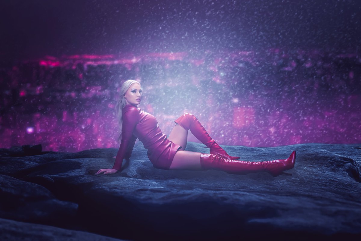 lllonilll's tweet image. Here is a 4 stack of some recent portrait edits I did for instagram.com/yul_lina

#fantasy #photoshop #phlearn #LosAngeles #portraitphotography