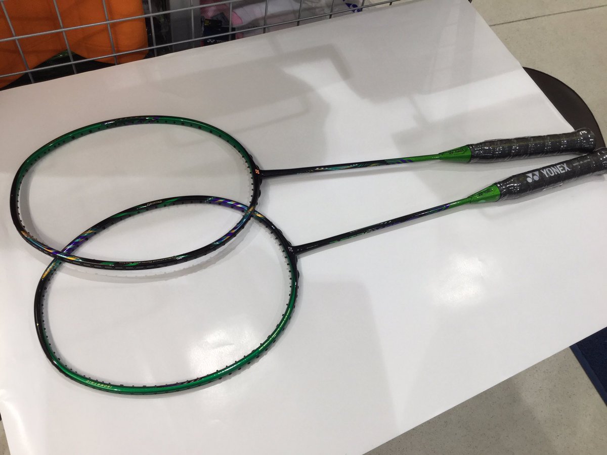 all_champ's tweet photo. ✴︎入荷のお知らせ✴︎
AX99(アストロクス99)リーチョンウェイモデル🏸
大人気シリーズの限定版です✨
残りわずかとなってます‼︎
お早めにどうぞ♬
詳しくは店頭で(*´-`)‼︎
#チャンプ高槻店 #AX99LCW #バドミントン #リーチョンウェイ #YONEX #チャンプ #badminton https://t.co/FCHn0FnovI
