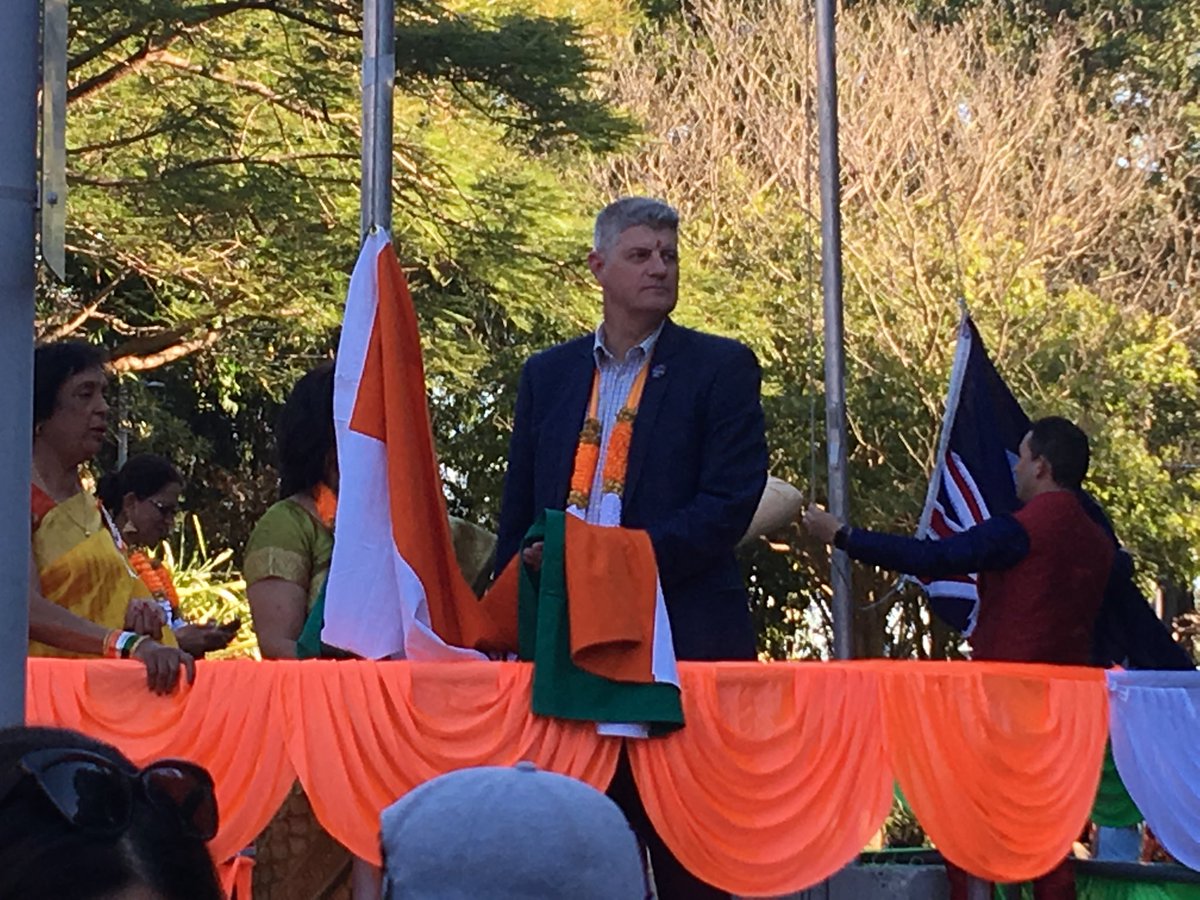 GailKerOAM's tweet photo. Minister Hinchliffe raising the flag at HOPIO India Day Fair ⁦@accessonline⁩ ⁦@SSI_tweets⁩ ⁦@StirlHinchliffe⁩ https://t.co/LEhwiS1bs5