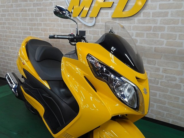黄色いスカイウェイブ250タイプM！ 低走行4,737km